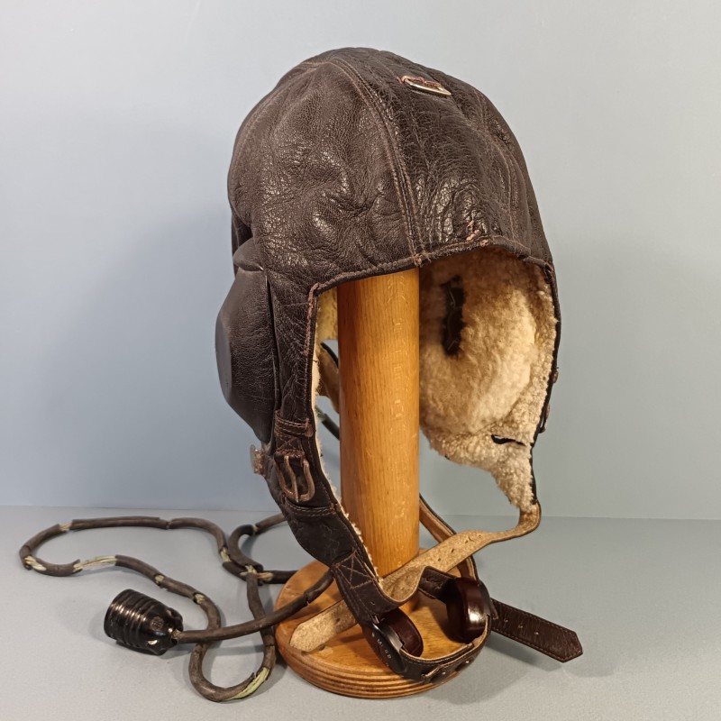 LUFTWAFFE LKP. W. 101 SIEMENS SERRE TETE EN CUIR DE PILOTE ALLEMAND AVEC LARYNGOPHONE ET ECOUTEURS
