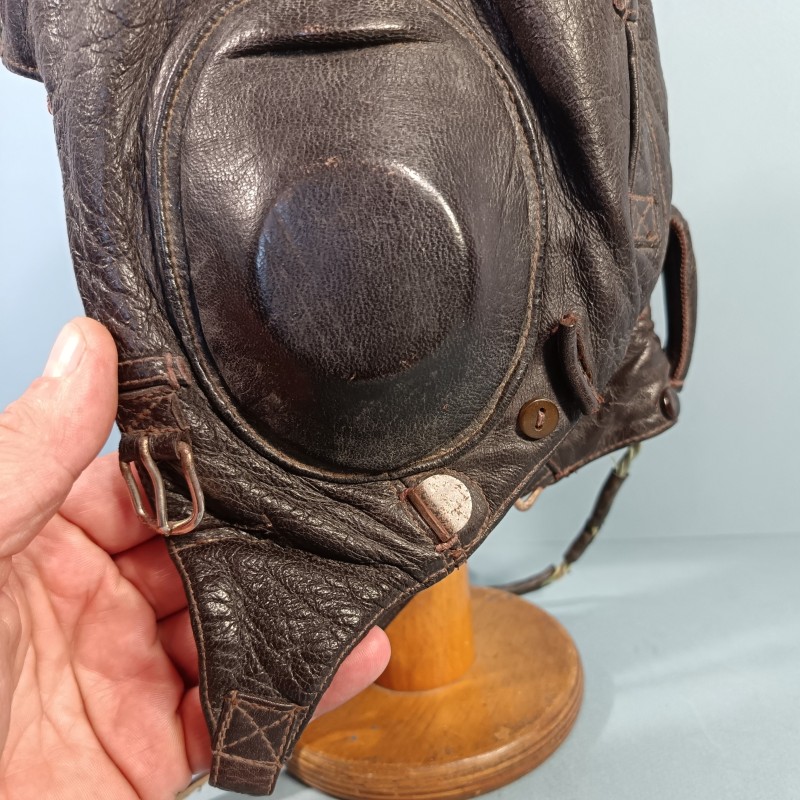 LUFTWAFFE LKP. W. 101 SIEMENS SERRE TETE EN CUIR DE PILOTE ALLEMAND AVEC LARYNGOPHONE ET ECOUTEURS