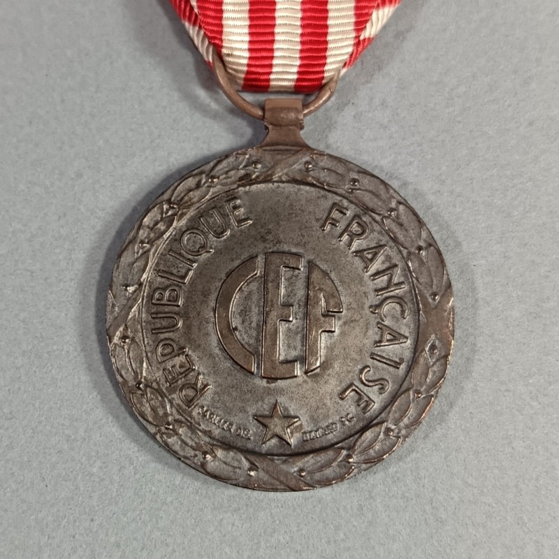 MEDAILLE COMMEMORATIVE DU CORPS EXPEDITIONNAIRE FRANCAIS EN ITALIE CEF ARMEE DE LIBERATION 1943 1944