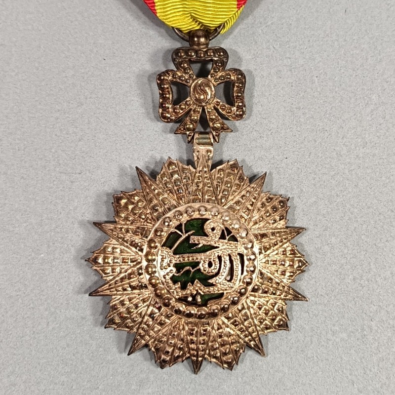 TUNISIE MEDAILLE DE CHEVALIER DE L'ORDRE TUNISIEN DU NICHAN IFTIKHAR MUHAMMAD EL HABIB 1922-1929
