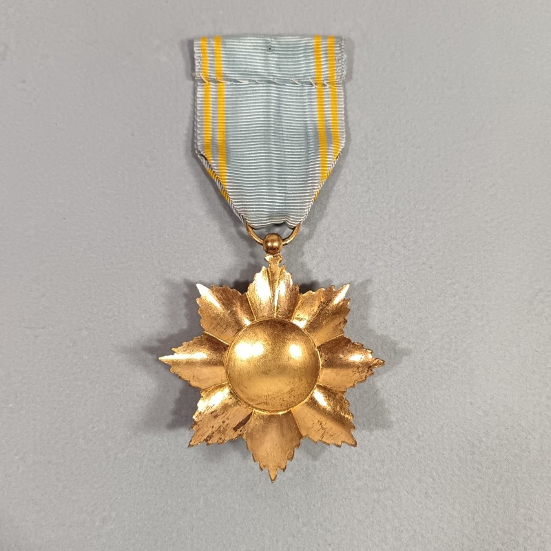 COMORES MEDAILLE DE CHEVALIER DE L'ORDRE ROYAL DE L'ETOILE D'ANJOUAN