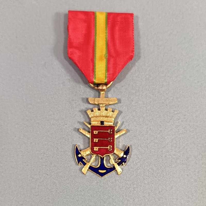MEDAILLES DES ANCIENS COMBATTANTS COLONIAUX ET DES TROUPES DE MARINE GUERRE DE 1870 1871 POUR LA VILLE D'AVIGNON