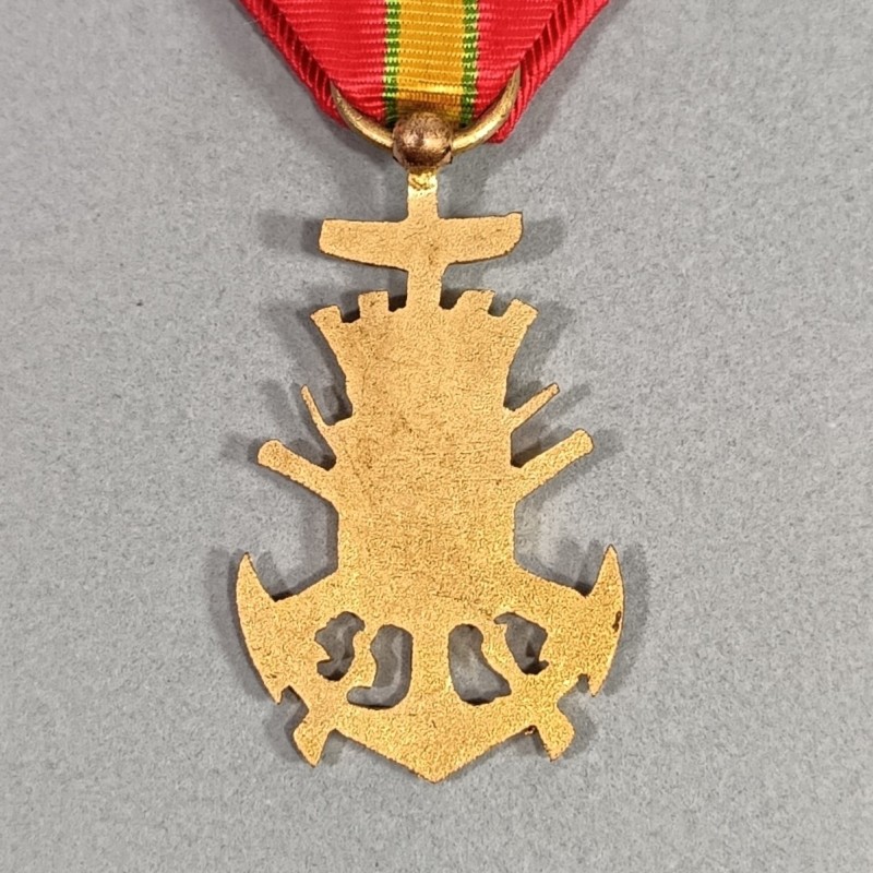 MEDAILLES DES ANCIENS COMBATTANTS COLONIAUX ET DES TROUPES DE MARINE GUERRE DE 1870 1871 POUR LA VILLE D'AVIGNON