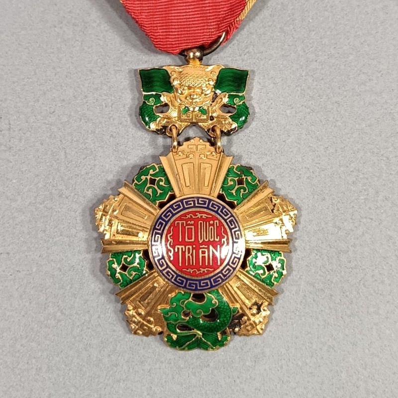 VIETNAM MEDAILLE DE CHEVALIER DE L'ORDRE NATIONAL DU VIETNAM A PARTIR DE 1950