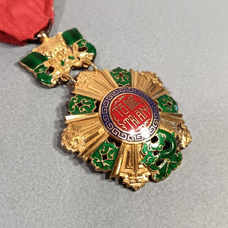 VIETNAM MEDAILLE DE CHEVALIER DE L'ORDRE NATIONAL DU VIETNAM A PARTIR DE 1950