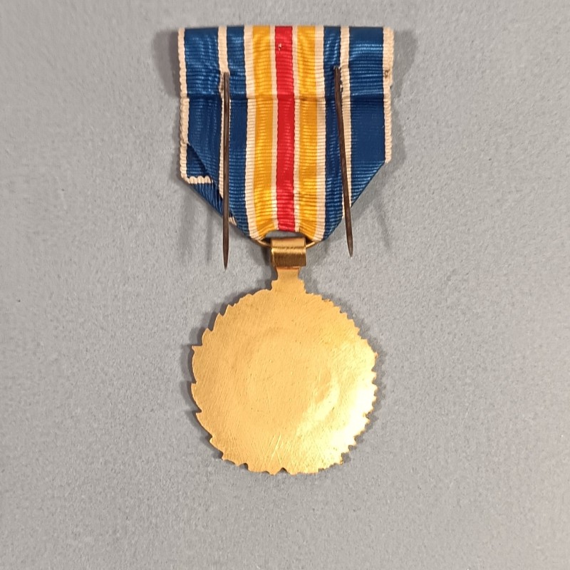 FRANCE MEDAILLE DES BLESSES GUERRE 1914-1918 1939-1945 MODELE SECOND TYPE FABRICATION ANCIENNE