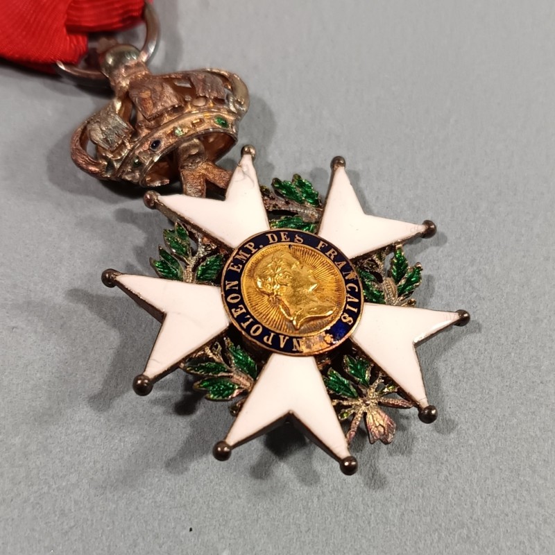 FRANCE MEDAILLE DE CHEVALIER DE L'ORDRE DE LA LEGION D'HONNEUR MODELE SECOND EMPIRE 1852 1870 NAPOLEON III