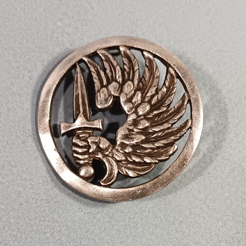 INSIGNE DE BERET PARACHUTISTE FABRICATION MOURGEON ANNEES 1950 TAP INDOCHINE ALGERIE