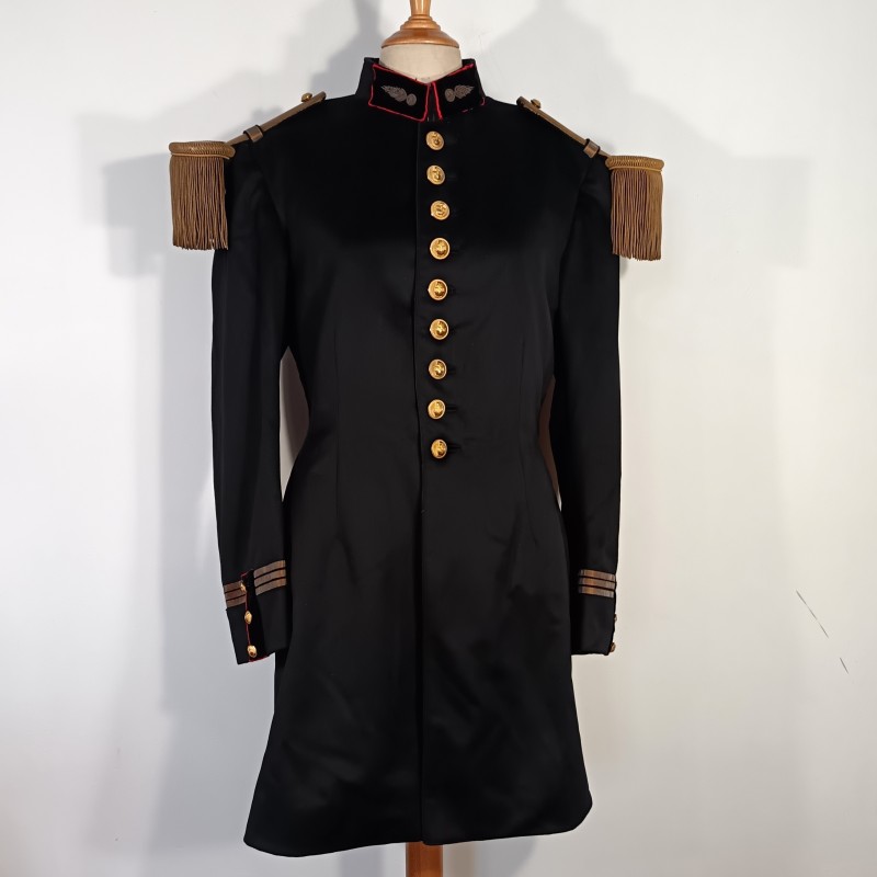 VESTE D'UNIFORME MODELE 1931 D'UN CAPITAINE DU GENIE DATEE 1935 AVEC SES EPAULETTES TENUE 31