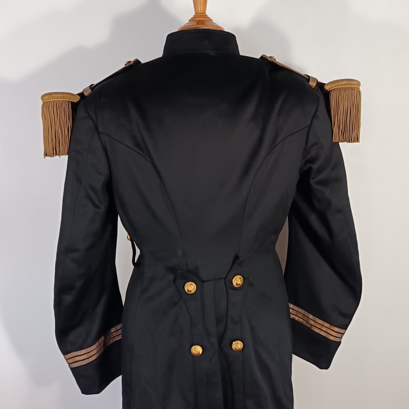 VESTE D'UNIFORME MODELE 1931 D'UN CAPITAINE DU GENIE DATEE 1935 AVEC SES EPAULETTES TENUE 31