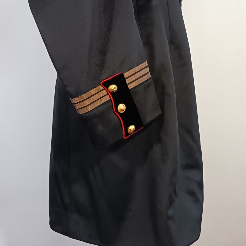 VESTE D'UNIFORME MODELE 1931 D'UN CAPITAINE DU GENIE DATEE 1935 AVEC SES EPAULETTES TENUE 31