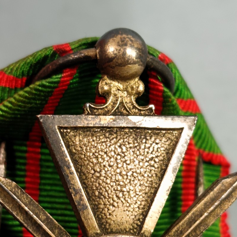FRANCE CROIX DE GUERRE 1914 1918 EN VERMEIL POINCON ARGENT TETE DE SANGLIER ET LOSANGE FABRICANT
