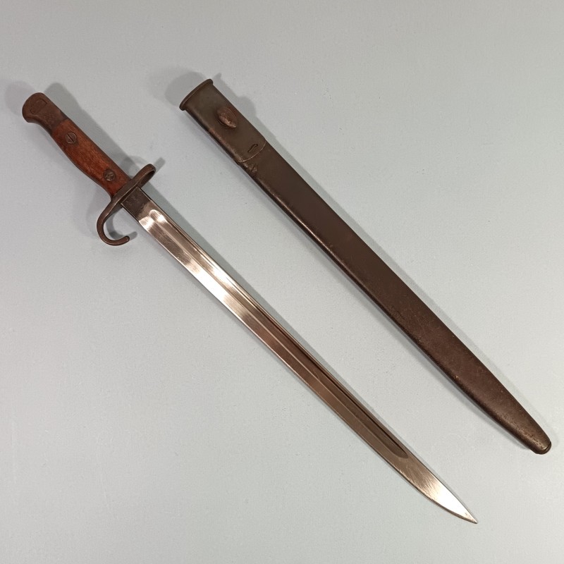 RARE ET SUPERBE "DANS SON JUS" BAIONNETTE ANGLAISE MODELE 1907 AVEC QUILLON SANDERSON NON MODIFIEE NOMBREUX MARQUAGES