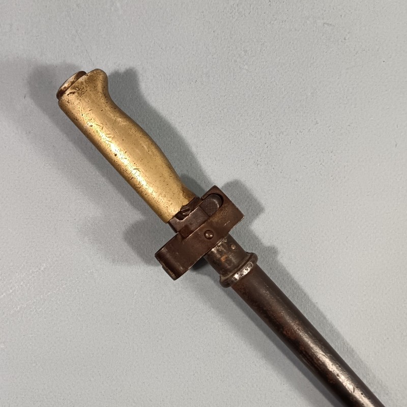 BAIONNETTE LEBEL MODELE 1886 MODIFIEE 1916 SANS QUILLON POIGNEE LAITON "LA ROSALIE" GUERRE 1914 1918 NUMEROS DIFFERENTS