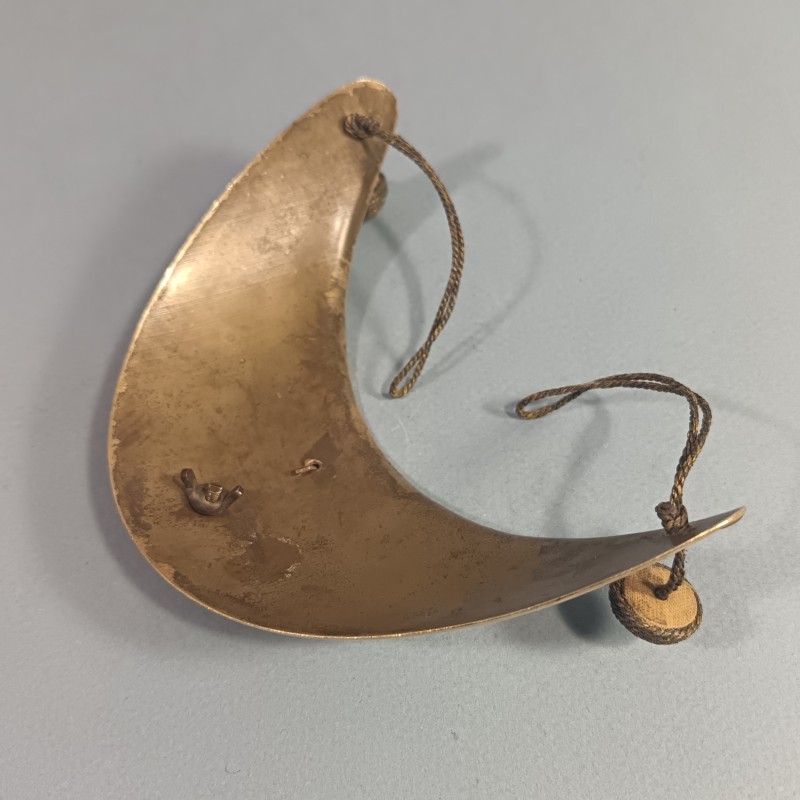 HAUSSE COL OFFICIER D'INFANTERIE TROISIEME REPUBLIQUE MODELE 1872 AVEC SES BOUTONS DE FIXATION