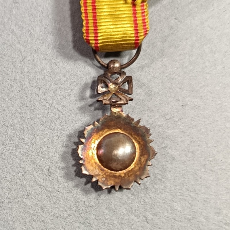TUNISIE REDUCTION DE LA MEDAILLE D'OFFICIER DE L'ORDRE TUNISIEN DU NICHAN IFTIKHAR MUHAMMAD EL HADI 1902-1906