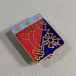 INSIGNE MILITAIRE 4 ème REGIMENT D'ARTILLERIE FABRICATION 1930 1940 ARTHUS BERTRAND PARIS DEPOSE