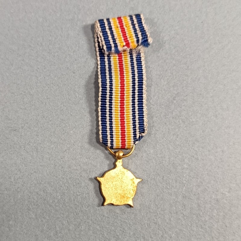 REDUCTION DE LA MEDAILLE DES BLESSES GUERRE 1914-1918 1939-1945 INDOCHINE ALGERIE