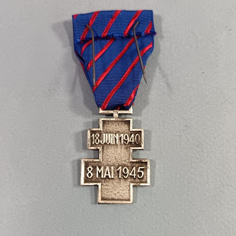 FRANCE MEDAILLE COMMEMORATIVE DES SERVICES VOLONTAIRES DE LA FRANCE LIBRE INSTITUEE DE 1946 A 1958 TAILLE ORDONNANCE