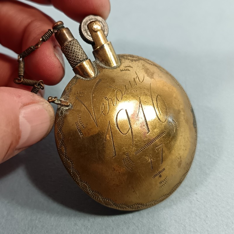 BRIQUET DE POILUS CAMILLE ROUVIERE VERDUN 1916-17 ARTISANAT DE TRANCHEES SOUVENIR GUERRE 1914 - 1918