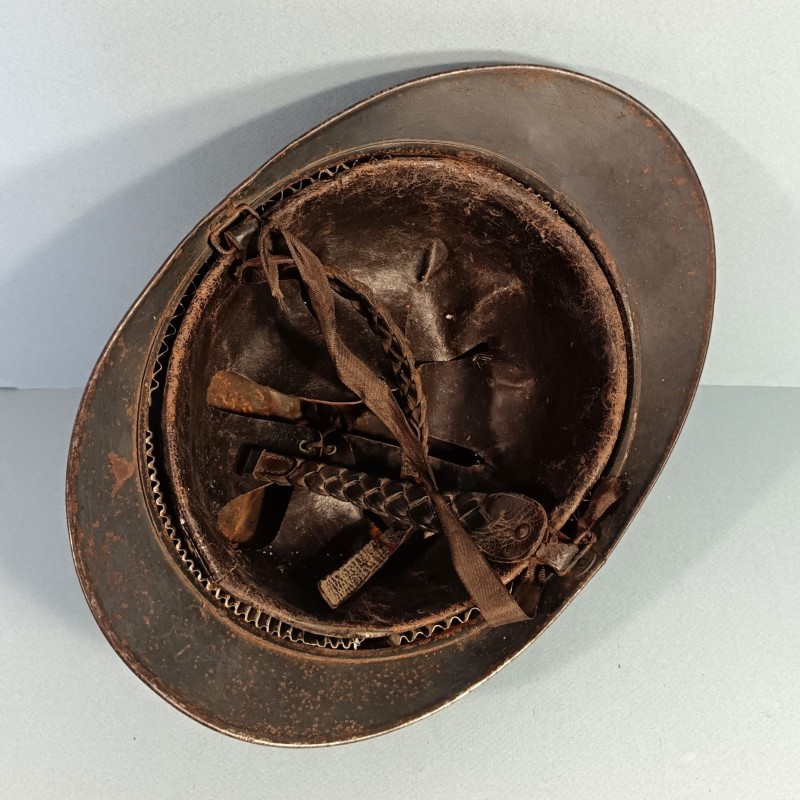 CASQUE ADRIAN MODELE 1915 INFANTERIE CAVALERIE LEGION COMPLET GUERRE 1914-1918 NOMINATIF JUGULAIRE OFFICIER TRESSEE