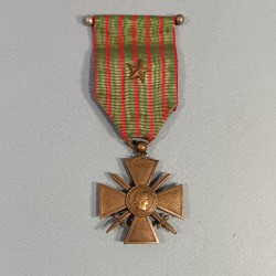 CROIX DE GUERRE 1914-1916 AVEC UNE ETOILE POUR CITATION A L'ORDRE DU REGIMENT WAR CROSS 1914 1918