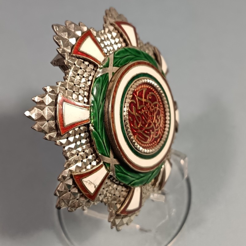 TANZANIE SULTANAT DE ZANZIBAR PLAQUE DE GRAND CROIX OU GRAND OFFICIER DE L'ORDRE DU WISAM AL ALIYEH THE ORDER OF THE EXALTED