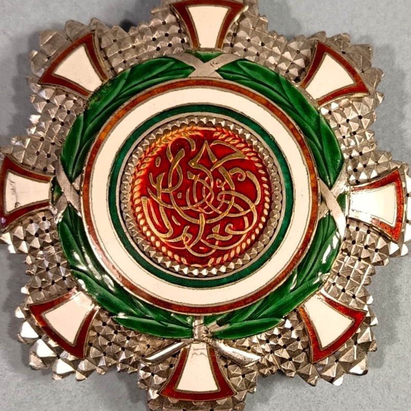 TANZANIE SULTANAT DE ZANZIBAR PLAQUE DE GRAND CROIX OU GRAND OFFICIER DE L'ORDRE DU WISAM AL ALIYEH THE ORDER OF THE EXALTED