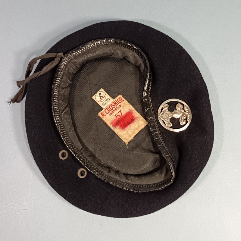 BERET NOIR ARME BLINDEE CAVALERIE CHARS DE COMBAT GUERRE D'ALGERIE FABRICATION ANNEES 1950 INSIGNE DRAGO PARIS ROMAINVILLE 1956