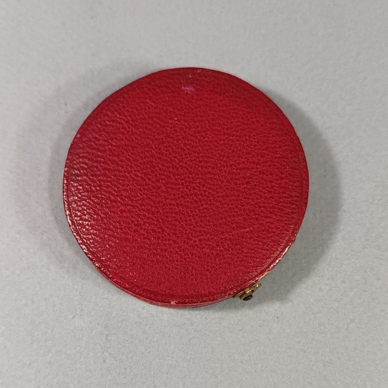 MEDAILLE DE TABLE EN SOUVENIR DE LA DELIVRANCE DE LA VILLE DE METZ A SES LIBERATEURS 19 NOVEMBRE 1918 POINCON BRONZE