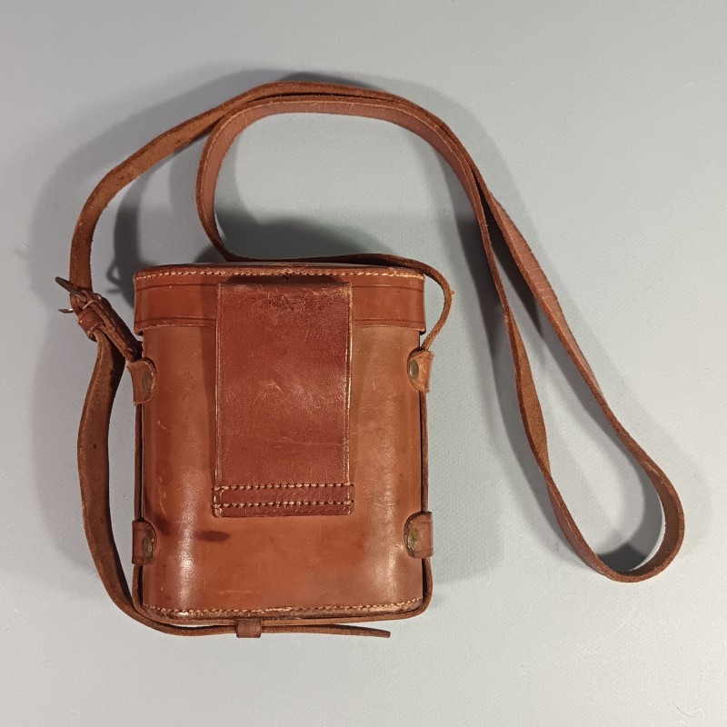 PAIRE DE JUMELLES D'OFFICIER 1914 1918 AVEC SILHOUETTES DE CAVALIER ET DE FANTASSIN MINISTERE DE LA GUERRE HUET & CIE PARIS