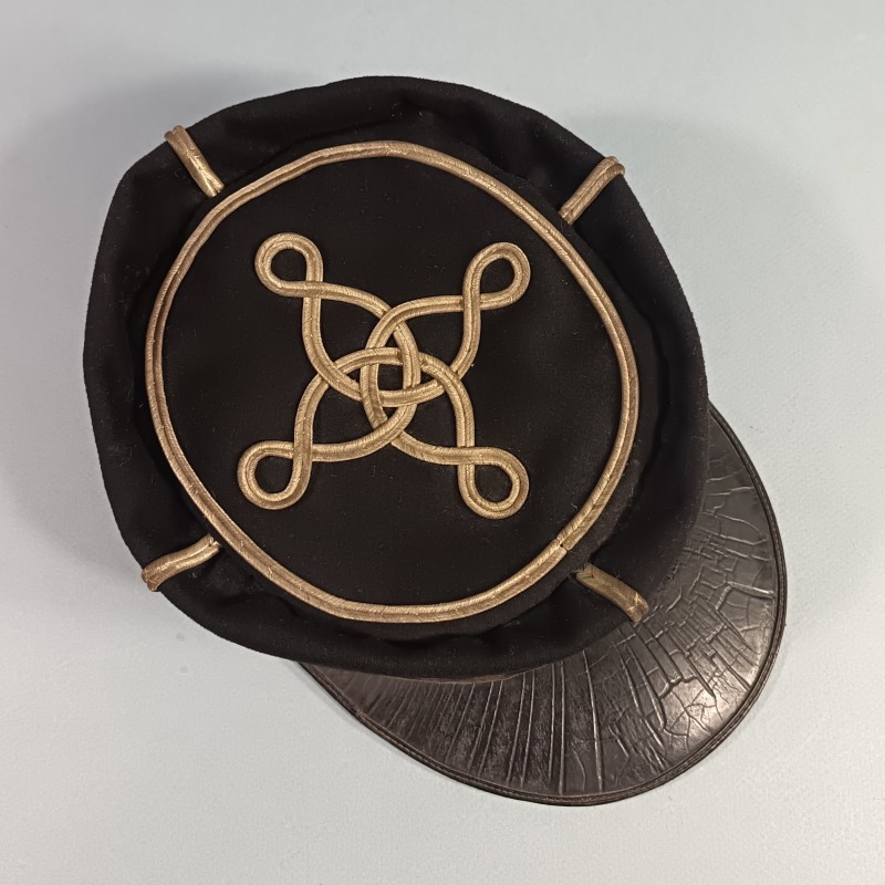 SUPERBE !! KEPI D'ADJUDANT DU 27 ème BCA BATAILLON DE CHASSEURS ALPINS MODELE 1884 - 1886 CHIFFRES BRODES EN CANNETILLE ARGENT