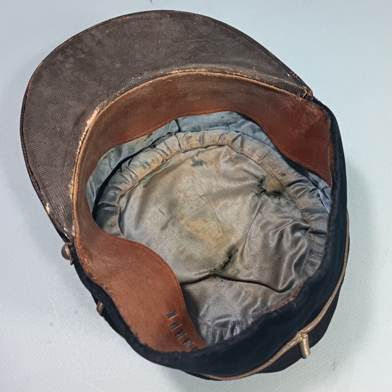 SUPERBE !! KEPI D'ADJUDANT DU 27 ème BCA BATAILLON DE CHASSEURS ALPINS MODELE 1884 - 1886 CHIFFRES BRODES EN CANNETILLE ARGENT