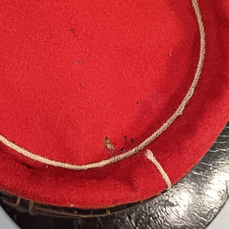 RARE !! KEPI TROUPE INFIRMIER MILITAIRE MODELE 1884 SOUTACHE BLANCHE JUGULAIRE FANTAISIE TAILLE 57 MATRICULE 718