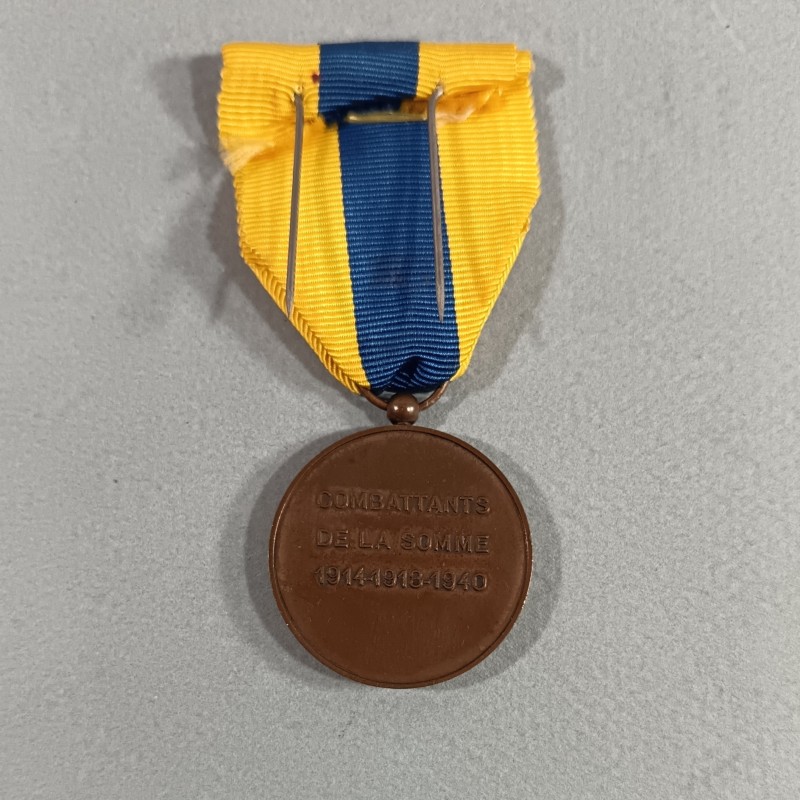 MEDAILLE DES ANCIENS COMBATTANTS DE LA SOMME COMBATS DE 1914-1918-1940