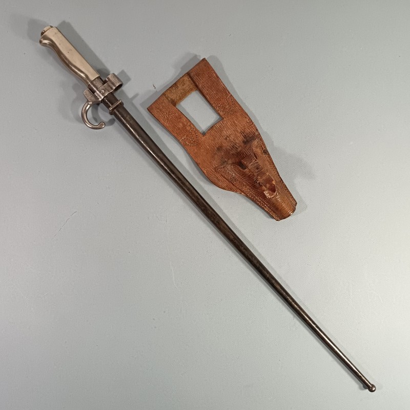 BAIONNETTE LEBEL MODELE 1886 PREMIER TYPE AVEC QUILLON POIGNEE MAILLECHORT "LA ROSALIE" GUERRE 1914 1918