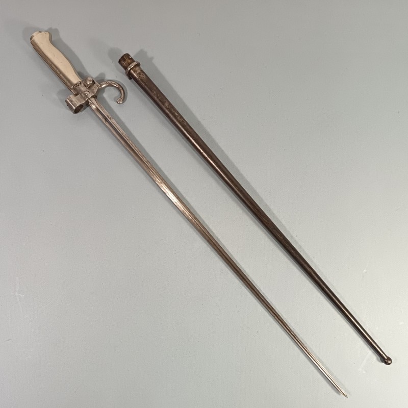 BAIONNETTE LEBEL MODELE 1886 PREMIER TYPE AVEC QUILLON POIGNEE MAILLECHORT "LA ROSALIE" GUERRE 1914 1918