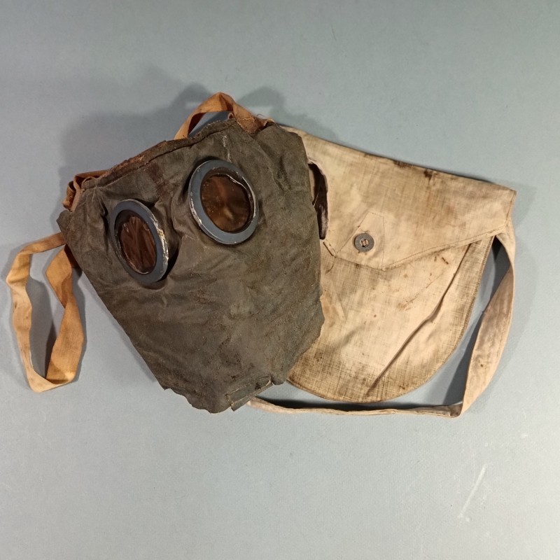 RARE MASQUE A GAZ M2 GUERRE 1914 1918 RARE TOILE BLEUE MUSETTE DE TRANSPORT ARTILLEUR AU 252 ème REGT D'ARTILLERIE