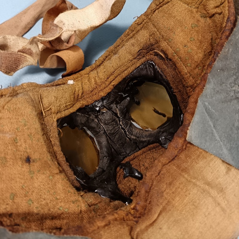 RARE MASQUE A GAZ M2 GUERRE 1914 1918 RARE TOILE BLEUE MUSETTE DE TRANSPORT ARTILLEUR AU 252 ème REGT D'ARTILLERIE