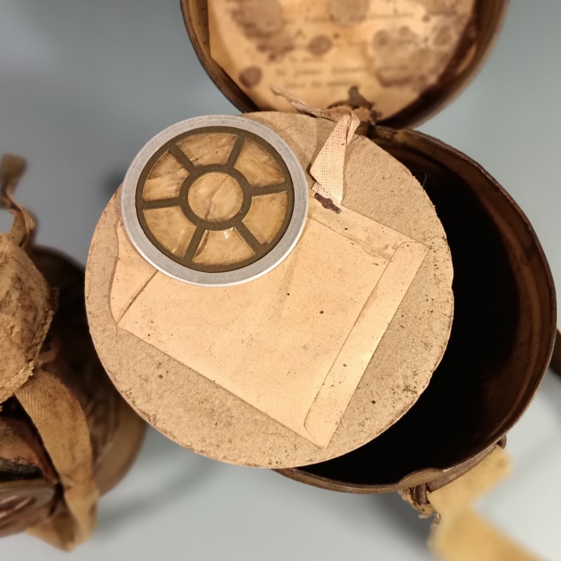 MASQUE A GAZ ARS 1917 ARS17 MASQUE ET BOITIER DATES DES ANNEES 1925-28 APAREIL RESPIRATOIRE SPECIAL