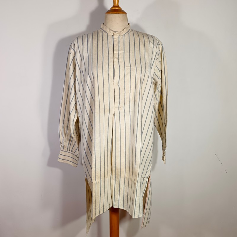 CHEMISES SANS COL FABRICATION CIVIL ANCIENNE EN TISSU RAYE GUERRE 1914 1918 ET 1939 1945