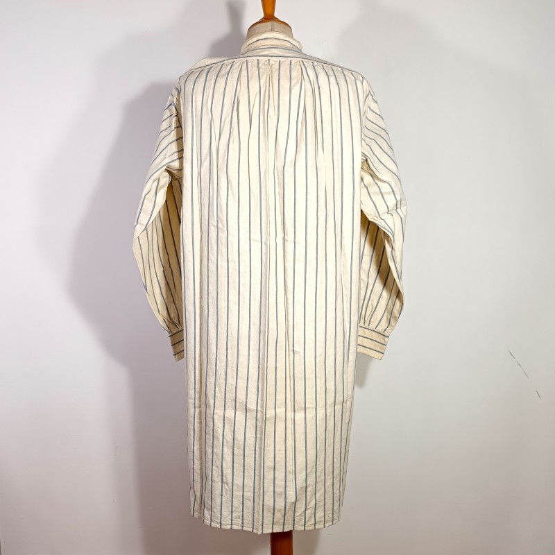 CHEMISES SANS COL FABRICATION CIVIL ANCIENNE EN TISSU RAYE GUERRE 1914 1918 ET 1939 1945