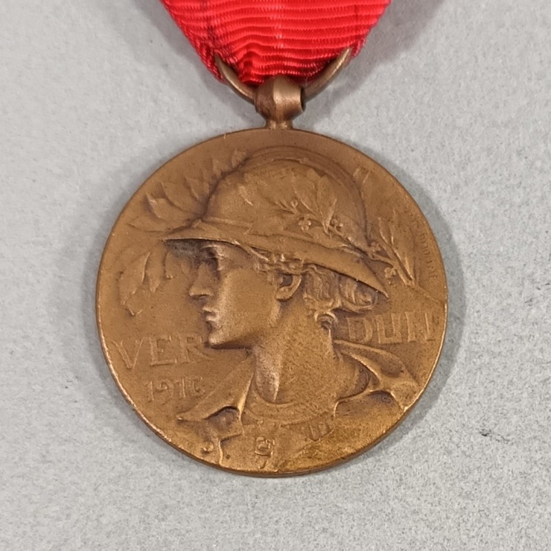 FRANCE MEDAILLE DE LA BATAILLE DE VERDUN ON NE PASSE PAS 21 FEVRIER 1916 PAR PRUDHOMME NON MARQUEE AVEC BARRETTE VERDUN