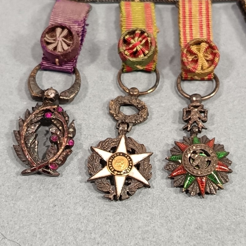 FRANCE CHAINETTE OU BARRETTE DE 4 REDUCTIONS PALMES ACADEMIQUES MERITE AGRICOLE NICHAN IFTIKHAR SECOURS MUTUELS