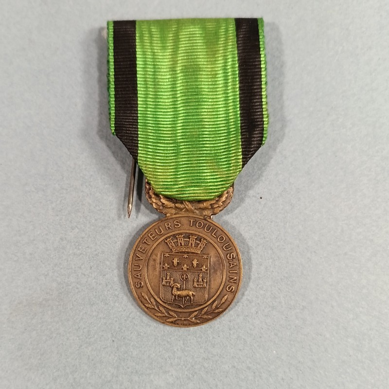 MEDAILLE DE SAUVETAGE SAUVETEURS TOULOUSAINS HONNEUR COURAGE DEVOUEMENT