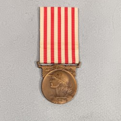FRANCE MEDAILLE COMMEMORATIVE DE LA GRANDE GUERRE 1914-1918 ANCIENS COMBATTANTS