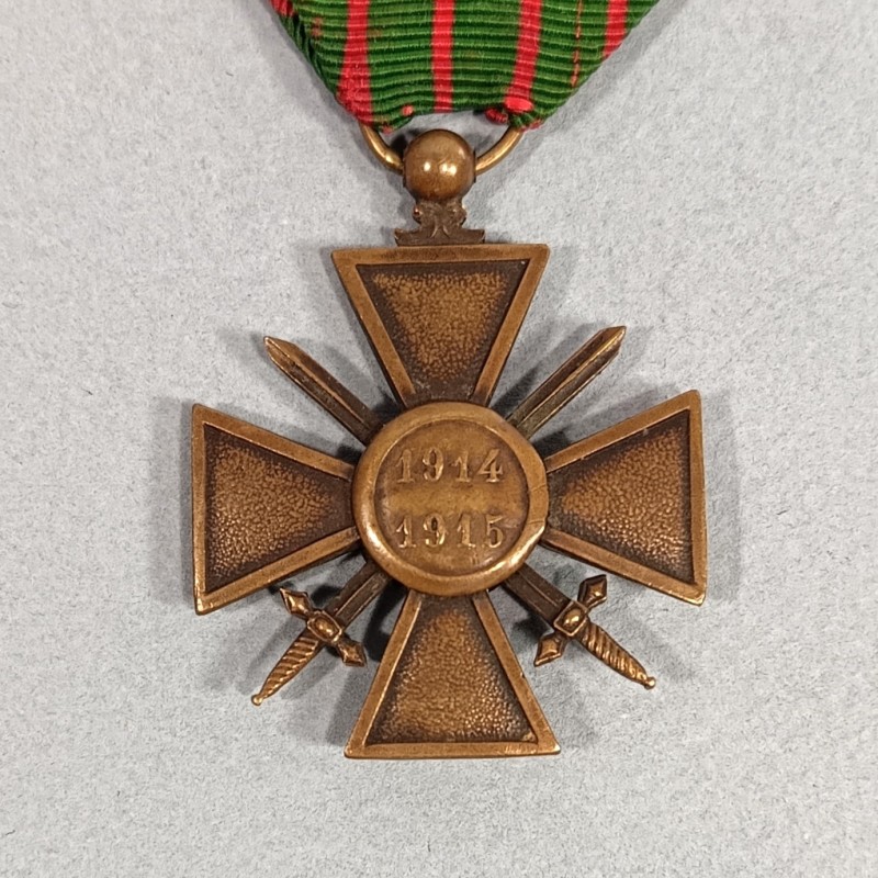 FRANCE CROIX DE GUERRE 1914-1915 AVEC DEUX PALMES POUR CITATIONS A L'ARMEE FRENCH WAR CROSS 1914 1918 ATTACHE A BOULES