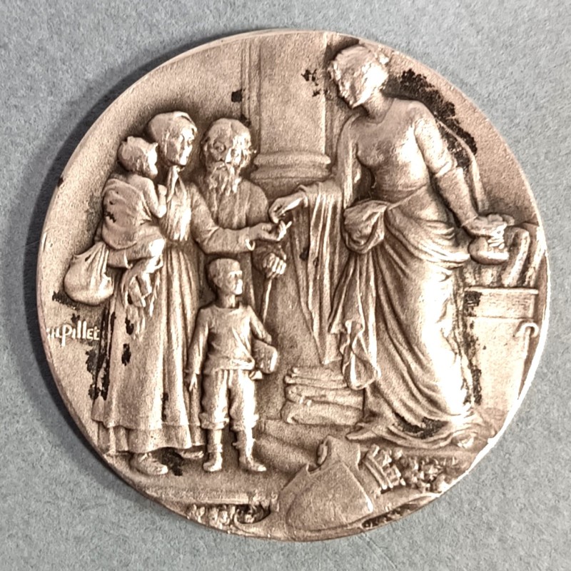 MEDAILLE EN ARGENT DE L'ORPHELINAT MUTUALISTE DE LA POLICE ATTRIBUEE EN 1939