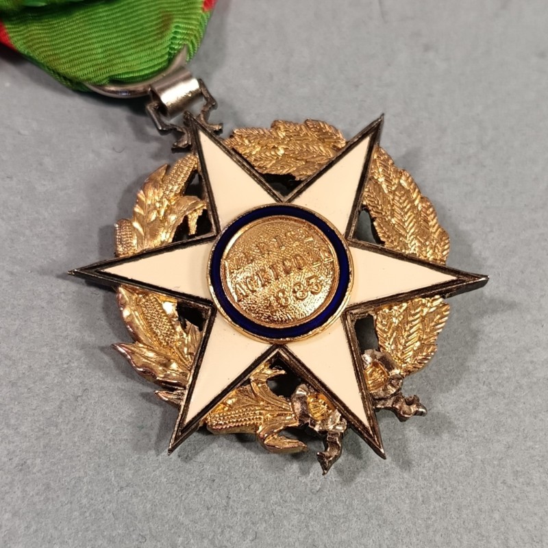 FRANCE MEDAILLE DE CHEVALIER DE L'ORDRE DU MERITE AGRICOLE FRANCAIS EN BOITE