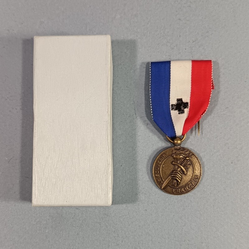 FRANCE MEDAILLE DU SOUVENIR FRANCAIS CLASSE BRONZE EN BOITE